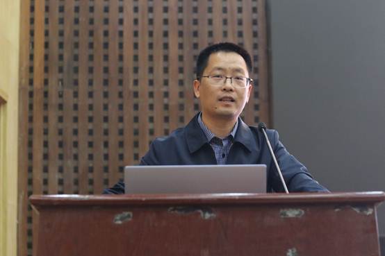 说明: F:\办公室-2020 11月起 新\上传文档\威廉希尔举行11月份月讲评\威廉希尔举行11月份月讲评\QQ图片20201119095049.jpg